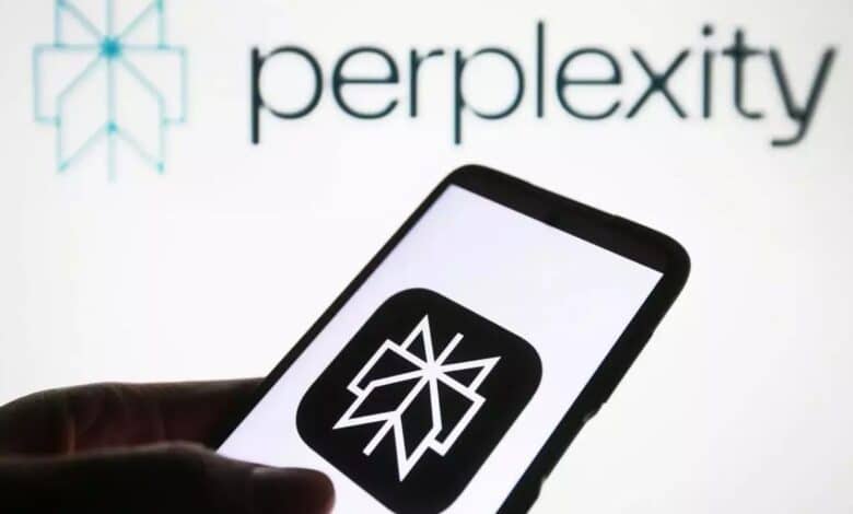 سامسونج تعتزم إدماج مساعد Perplexity في هواتف جالاكسي
