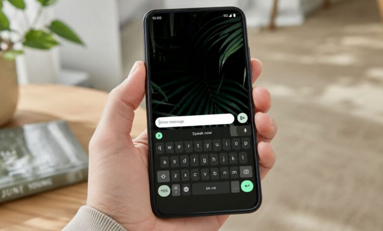 جوجل تضيف ميزة الإملاء الذكي إلى لوحة المفاتيح Gboard